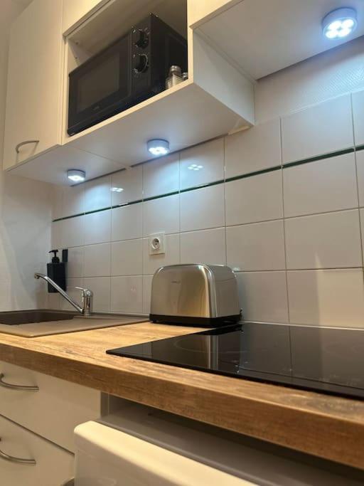 Appartement Neuf Entierement Equipe Proche Centre Amiens Exterior foto